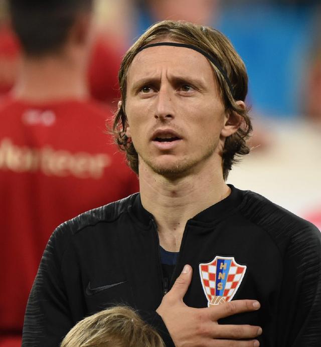 海港战武里南联海报：以物理试卷为背景，解“南”题