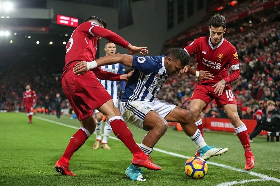 底特律老虎队王牌投手斯库巴尔在 2025 交易截止日前决定留队，拒绝多方报价