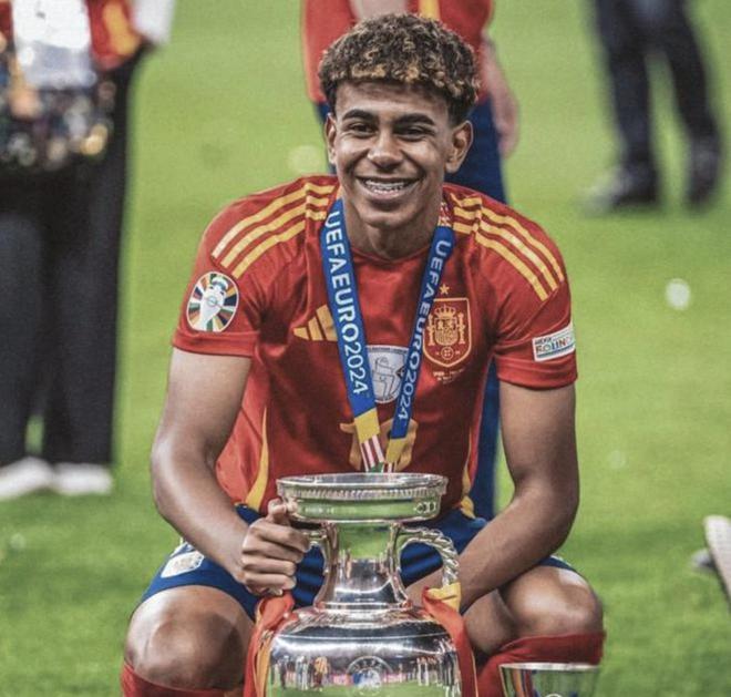 意甲前瞻：AC米兰12场不败有望冲击榜首，拉齐奥客场低迷